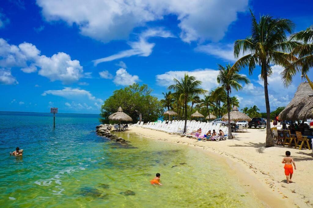 Vacay Spot Experience Luna Sky! 65" Tv Bar, Bbq, Shower Massage Jets, Music, Go To Fl Keys Homestead Εξωτερικό φωτογραφία