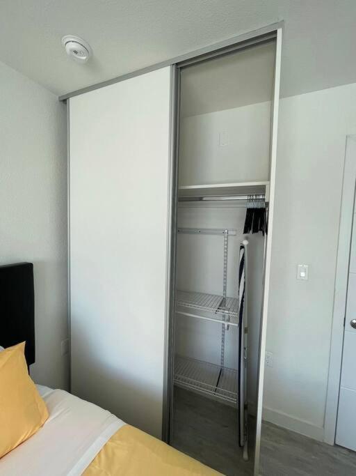 Vacay Spot Experience Luna Sky! 65" Tv Bar, Bbq, Shower Massage Jets, Music, Go To Fl Keys Homestead Εξωτερικό φωτογραφία