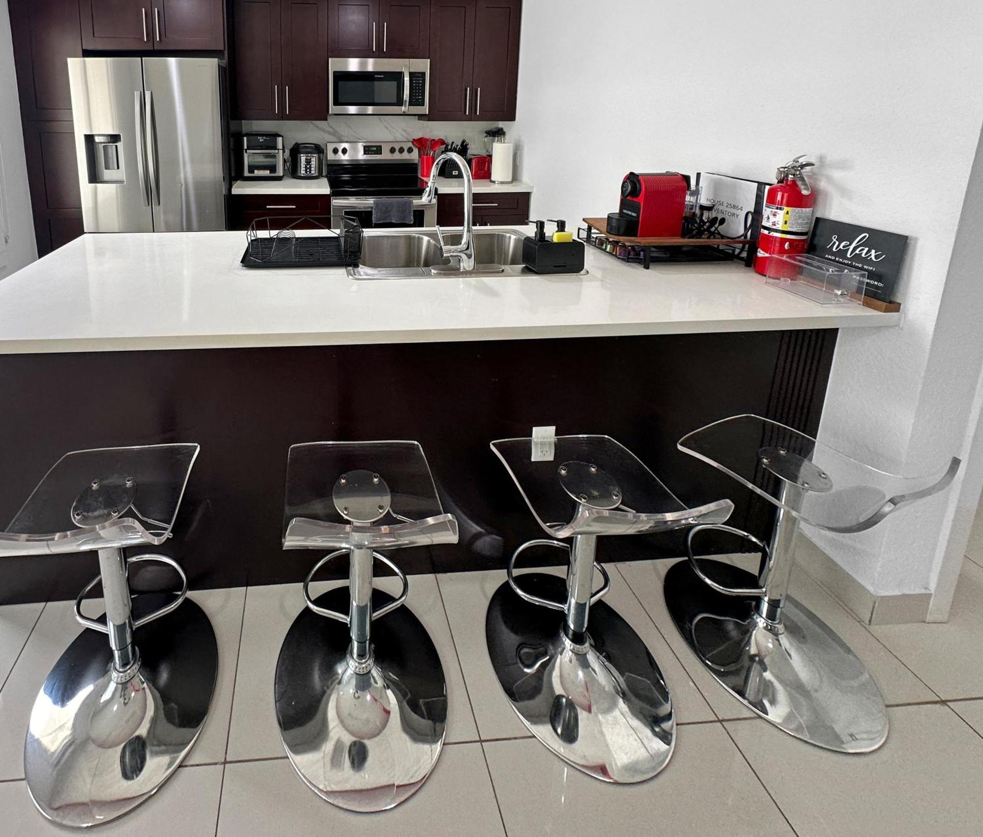 Vacay Spot Experience Luna Sky! 65" Tv Bar, Bbq, Shower Massage Jets, Music, Go To Fl Keys Homestead Εξωτερικό φωτογραφία